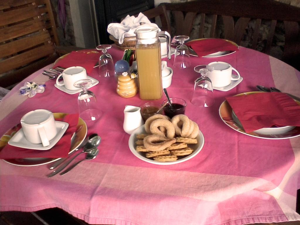 Bed and Breakfast Il Glicine Zimone Exterior foto
